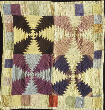 Artist unidentified, “Log Cabin Quilt, Windmill Blades Variation,” Midwestern United States, 19…