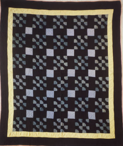 Mrs. Jacob Petershiem, “Bow Tie in Block Work Quilt,” Haven, Kansas, 1916, Cotton, sateen, 83 ×…