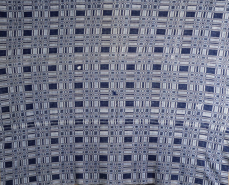 Artist unidentified, “Blue and White Geometric Overshot,” Illinois, 19th century, Wool and line…