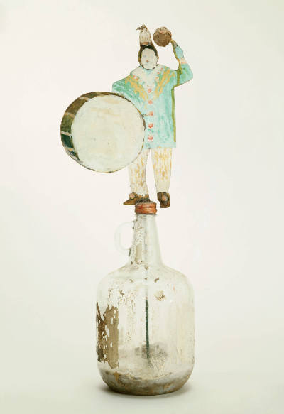 Clown with Drum on Bottle
Matteo Radoslovich
Photographer unidentified