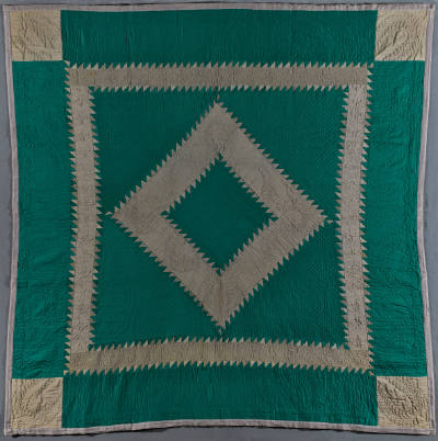 Sawtooth Diamond in the Square Quilt
Artist unidentified
Photo by Gavin Ashworth