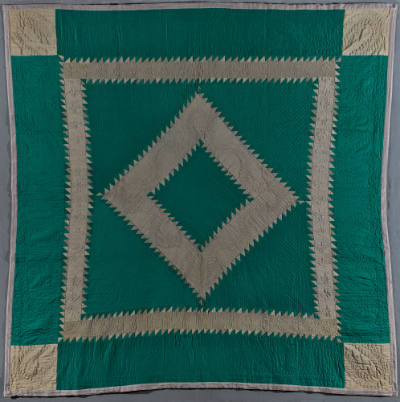 Sawtooth Diamond in the Square Quilt
Artist unidentified
Photo by Gavin Ashworth