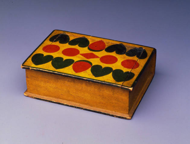 Artist unidentified, “Painted Box,” Pennsylvania, 1835, Paint on wood, 1 3/4 × 5 1/4 × 3 5/8 in…