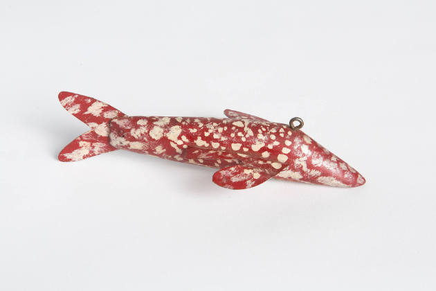 Artist unidentified, “Fish Decoy,” Minnesota, 1900–1950, Paint on wood, metal, 2 × 7 × 3 7/8 in…