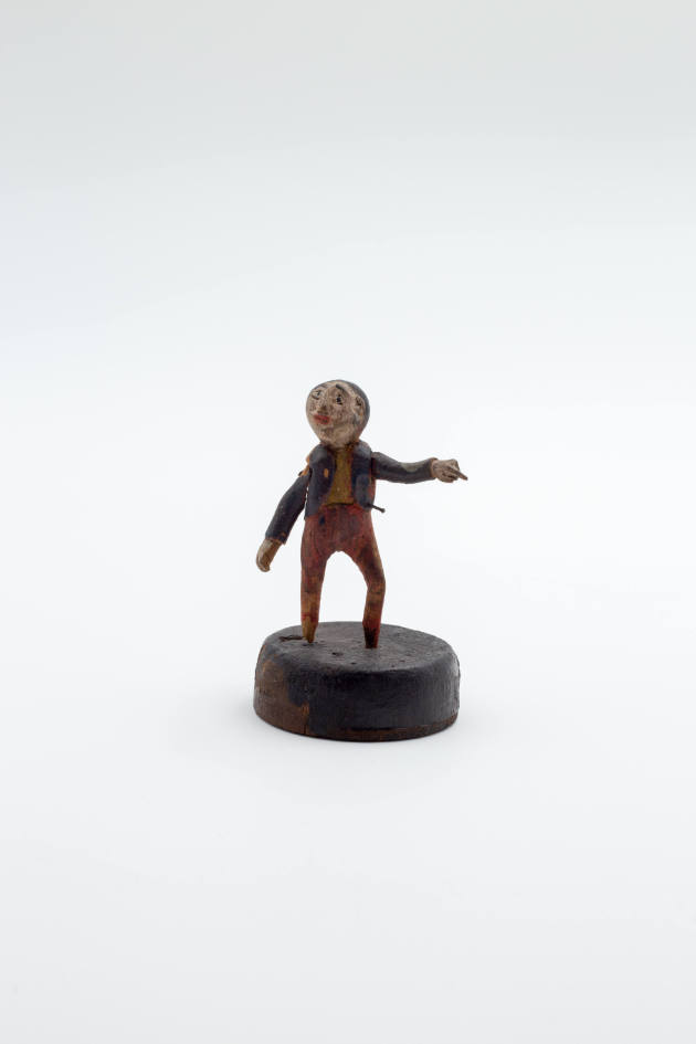Artist unidentified, “Man Pointing,” Ross County, Ohio, 19th Century, Paint on carved wood, 3 1…