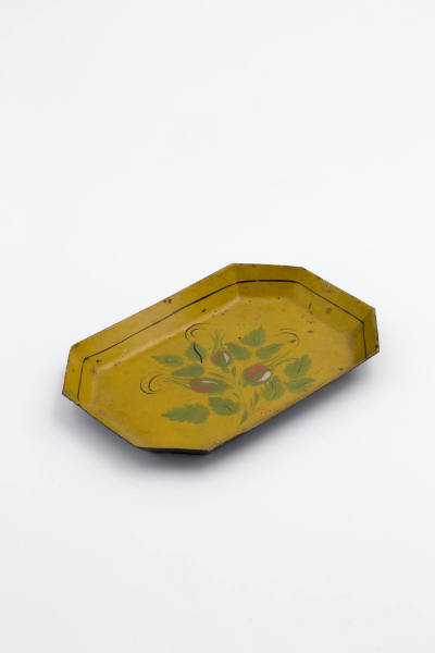 Artist unidentified, (1805-1900), “Octagonal Tray,” United States, 1800s, Paint on tin, 4 1/2 x…