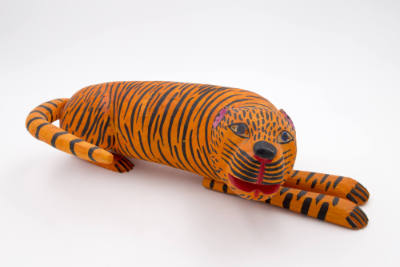 Manuel Jimenez (dates unknown), “Tiger,” Oaxaca, Mexico, c. 1980, Paint on wood, 5 x 18 x 8 in.…