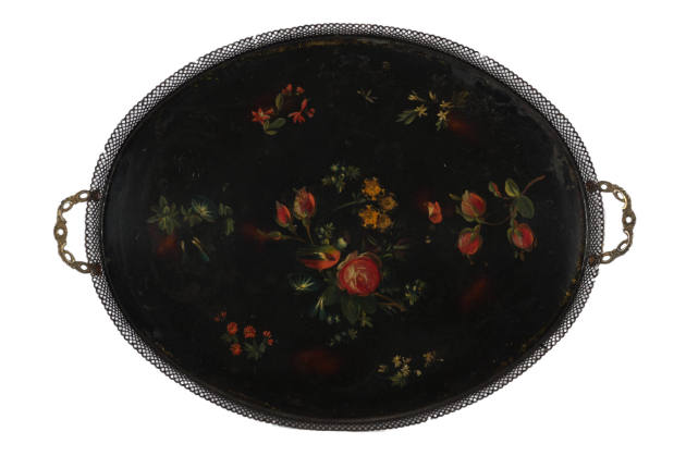 Artist unidentified, “Tray”, Pontypool, England, n.d., Paint on sheet-iron, 1 x 16 1/4 x 22 7/8…