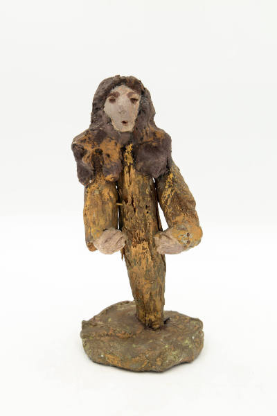 Annie Hooper, “Untitled, figure”, Buxton, North Carolina, n.d., Driftwood, cement, paint, shell…