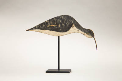 Artist unidentified, “Shorebird”, Massachusetts, 20th century, Paint on wood with iron beak, 5 …