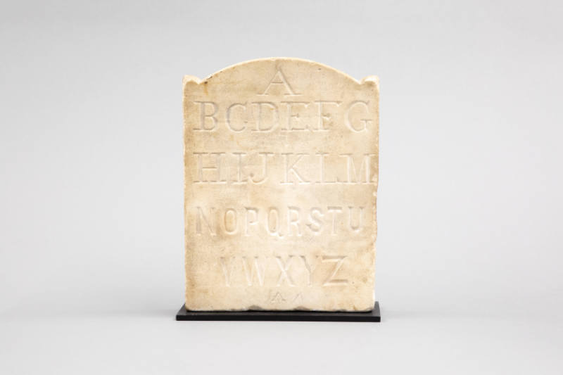 Artist unidentified, “Alphabet Plaque,” United States, 1880, Marble, 10 1/2 x 8 x 2 in., Collec…