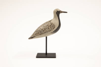 Harry Shourds, “Black-bellied Plover,” United States, 1905–1915, Paint on wood, 5 1/2 × 9 5/8 ×…