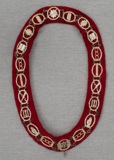 Manufacturer unidentified, “Independent Order of Odd Fellows Collar”, United States, n.d., Velv…