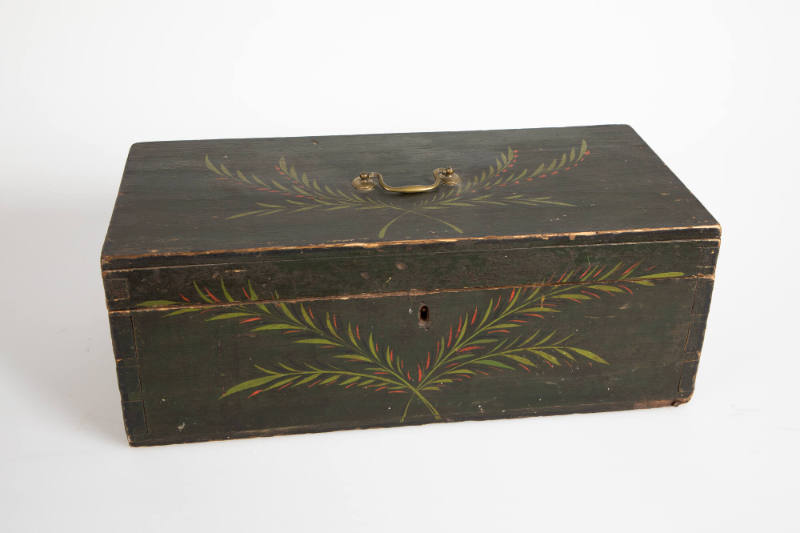 Artist unidentified, “Box”,  Probably New England, 1825 - 1840, Paint on wood, 6 1/2 × 18 × 9 i…