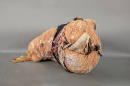 Judith Scott, “Untitled”, Oakland, California, n.d., Fiber and found objects, 13 x 24 1/2 x 12 …