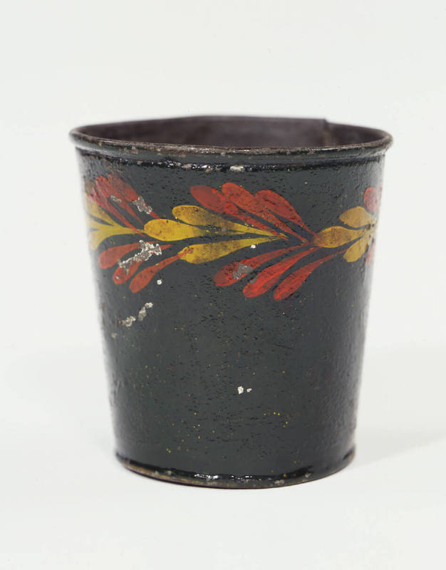 Artist unidentified, “Beaker”, Eastern United States, c. 1825, Paint on tinplate, 3 × 3 × 3 in.…