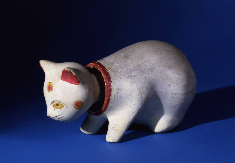 Artist unidentified, “Nodding Cat,” Eastern United States, 1860 - 1900, Paint on plaster of Par…