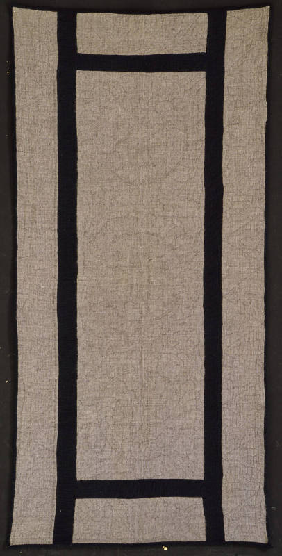 Plain Lounge Quilt
Amish Quiltmaker Unidentified
Photographed by Schecter Lee