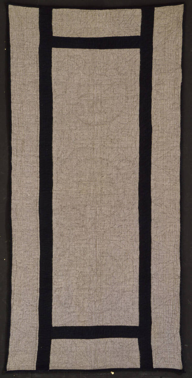 Plain Lounge Quilt
Amish Quiltmaker Unidentified
Photographed by Schecter Lee