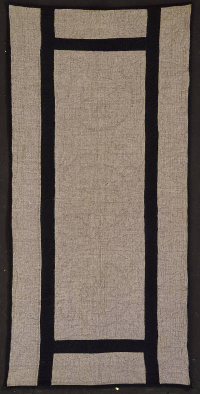 Plain Lounge Quilt
Amish Quiltmaker Unidentified
Photographed by Schecter Lee