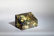 Artist unidentified, (1805-1900), “Box,” United States, c. 1840, Paint on papier mache, 5 1/2 x…