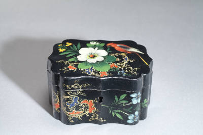 Artist unidentified, (1805-1900), “Tea Caddy Box,” United States, 1825–1830, Paint on tinplate,…