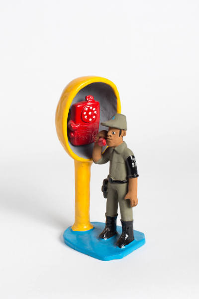 Soldier at Telephone 
Mestre Vitalino Family
Photo by Kristine Larsen
