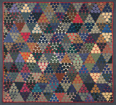 Artist unidentified, “Pyramid Quilt”, Pennsylvania, c. 1910, Silks and wools, 72 1/2 x 79 in., …