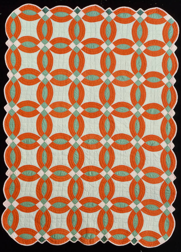 Artist unidentified, “Double Wedding Ring Quilt,” Found in Texas, 1935–1945, Cotton, Frame Dime…