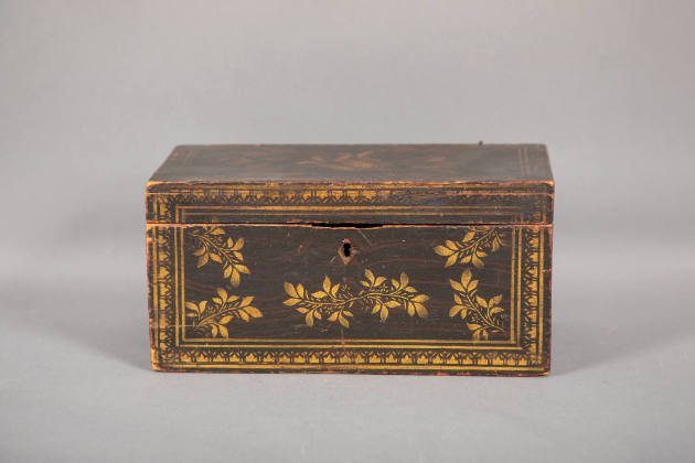 Artist unidentified, “Box”, Eastern United States, 1815 - 1830, wood, painted with bronze stenc…