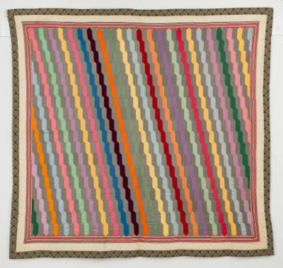 Artist unidentified, “Kite’s Tail Quilt”,  United States, Mid-20th century, Pieced cotton, 93 x…