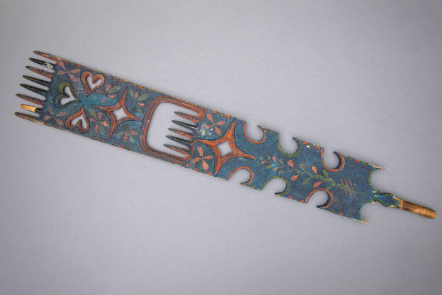 Artist unidentified, “Distaff”, Finland, 1850, Paint on carved wood, 21 x 3 3/8 x 1/2 in., Coll…