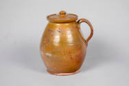 Artist unidentified, “Stewpot with lid”, Maine, United States, 1830–1850, Glaze on clay, 8 x 4 …
