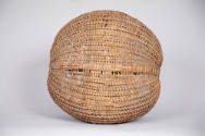 Artist unidentified, “Egg Basket”, United States, Probably 19th century, Wood splints, nails, 1…