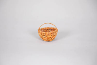Artist unidentified, “Miniature Egg Basket”, Possibly Kentucky, United States, Possibly 20th ce…
