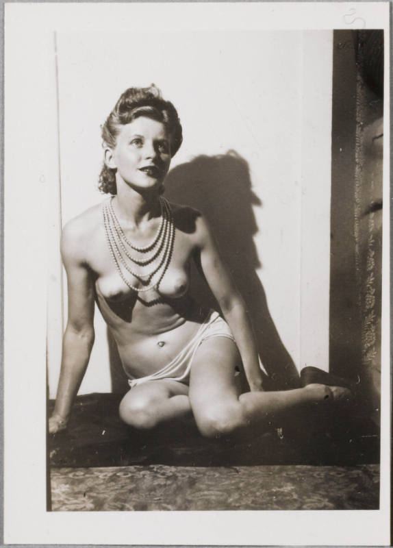 Untitled 
Eugene Von Bruenchenhein (1910–1983)
Milwaukee
c. 1940s–mid-1950s
Gelatin silver …