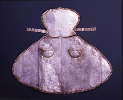 Anniversary Tin: Apron
Artist unidentified
Photo by Gavin Ashworth