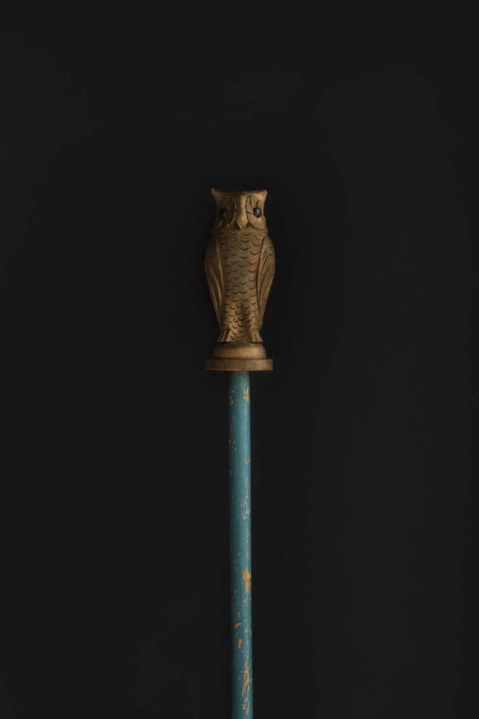 Artist unidentified, “Fraternal Owl Staff,” Probably Pennsylvania, 1875–1925, Paint on gold lea…