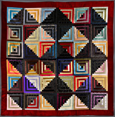 Log Cabin Throw, Light-and-Dark Variation
Harriet Rutter Eagleson (1855-1950)
New York City
…