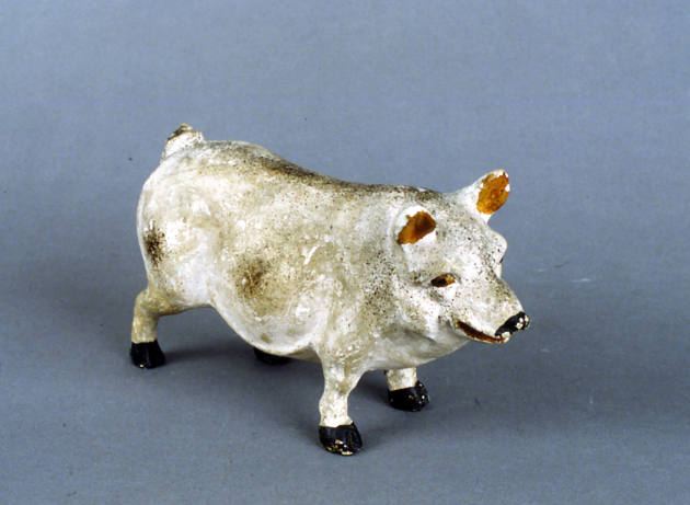 Artist unidentified, “Pig,” Eastern United States, 1860 - 1900, Paint on plaster of Paris, 4 7/…